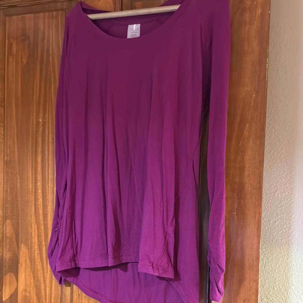 CALIA by Carrie Underwood Purple Long Sleeve Asymmetrical Blouse